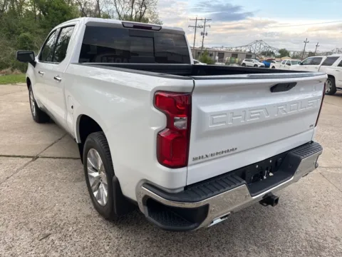 More photos of 2021 Chevrolet Silverado 1500 LTZ at Braden Chrysler Dodge Jeep Ram, OH
