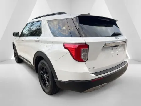 More photos of 2022 Ford Explorer XLT at Braden Chrysler Dodge Jeep Ram, OH