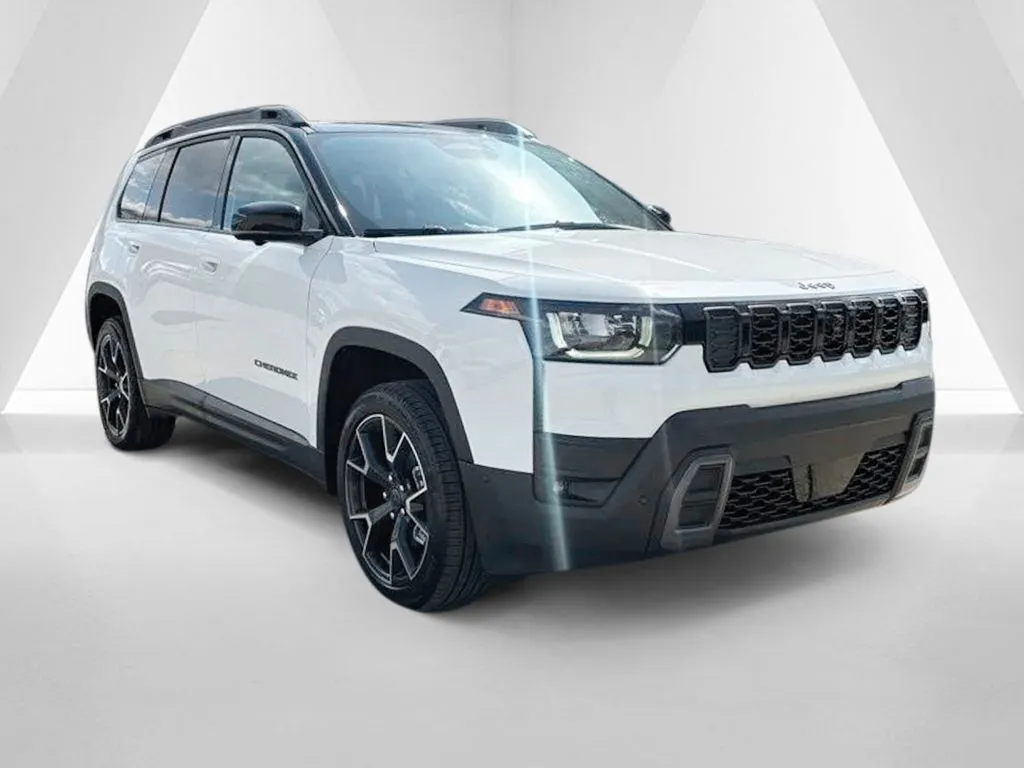 White 2026 Jeep Cherokee Overland for sale in Gallipolis, OH