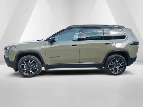 More photos of 2026 Jeep Cherokee Overland at Braden Chrysler Dodge Jeep Ram, OH