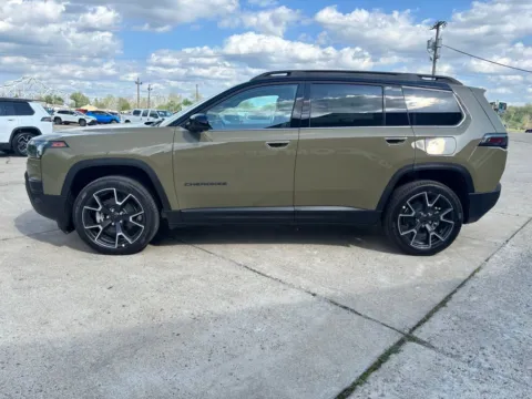 More photos of 2026 Jeep Cherokee Overland at Braden Chrysler Dodge Jeep Ram, OH