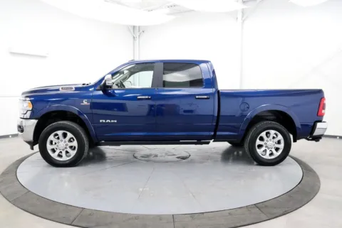More photos of 2022 Ram 3500 Laramie at Braden Chrysler Dodge Jeep Ram, OH