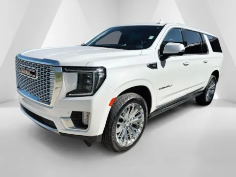 Another view of 2022 GMC Yukon XL Denali for sale in Gallipolis, OH at Braden Chrysler Dodge Jeep Ram