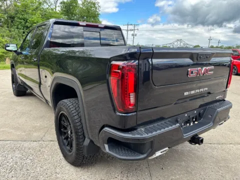More photos of 2022 GMC Sierra 1500 AT4 at Braden Chrysler Dodge Jeep Ram, OH