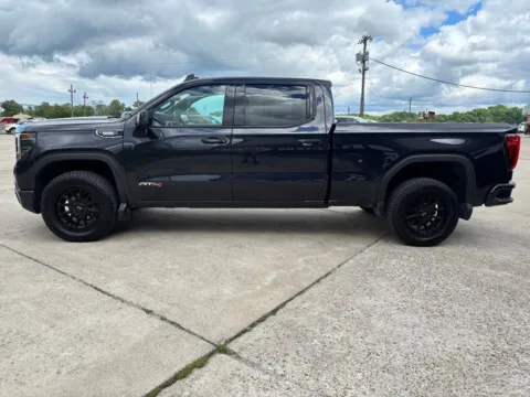 More photos of 2022 GMC Sierra 1500 AT4 at Braden Chrysler Dodge Jeep Ram, OH