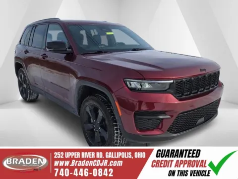 Red 2022 Jeep Grand Cherokee Altitude for sale in Gallipolis, OH