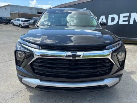 Photos of 2025 Chevrolet TrailBlazer LT for sale in Gallipolis, OH at Braden Chrysler Dodge Jeep Ram