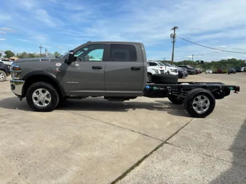 More photos of 2026 Ram 3500 Tradesman at Braden Chrysler Dodge Jeep Ram, OH