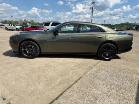 More photos of 2026 Dodge Charger R/T at Braden Chrysler Dodge Jeep Ram, OH