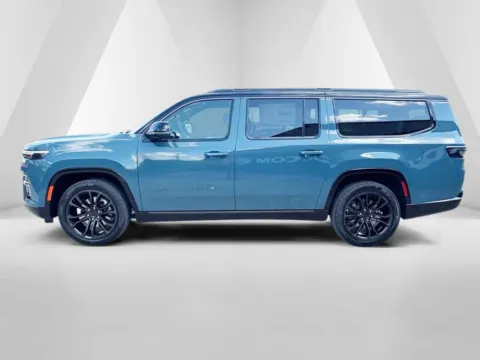 More photos of 2026 Jeep Grand Wagoneer L Summit Obsidian at Braden Chrysler Dodge Jeep Ram, OH