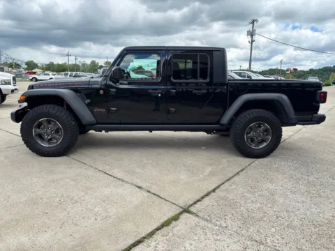 More photos of 2020 Jeep Gladiator Rubicon at Braden Chrysler Dodge Jeep Ram, OH