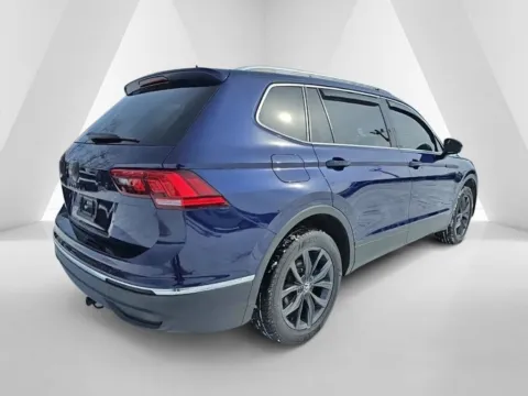 More photos of 2022 Volkswagen Tiguan 2.0T SE at Braden Chrysler Dodge Jeep Ram, OH