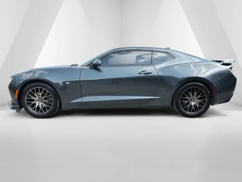 More photos of 2017 Chevrolet Camaro 2LT at Braden Chrysler Dodge Jeep Ram, OH