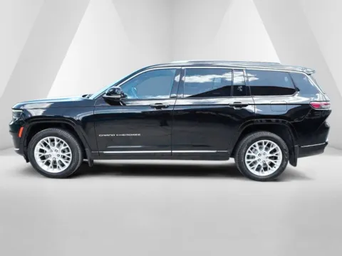 More photos of 2021 Jeep Grand Cherokee L Summit at Braden Chrysler Dodge Jeep Ram, OH
