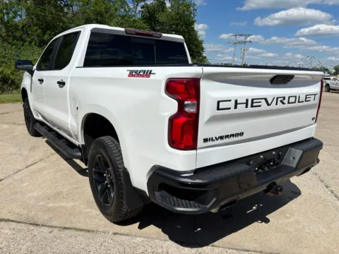 More photos of 2021 Chevrolet Silverado 1500 LT Trail Boss at Braden Chrysler Dodge Jeep Ram, OH