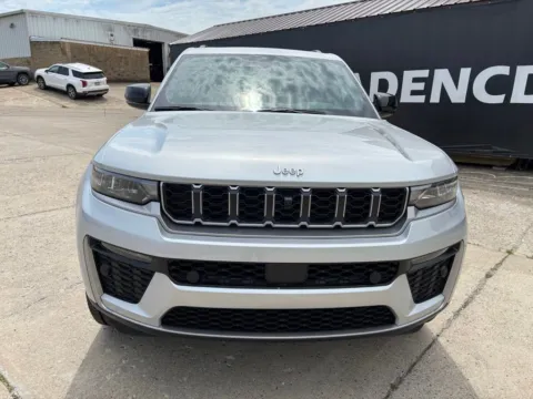 Photos of 2026 Jeep Grand Cherokee Limited for sale in Gallipolis, OH at Braden Chrysler Dodge Jeep Ram