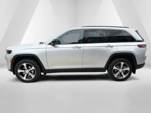 More photos of 2026 Jeep Grand Cherokee Limited at Braden Chrysler Dodge Jeep Ram, OH