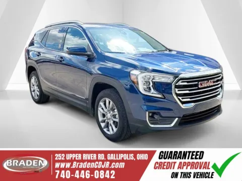 Blue 2022 GMC Terrain SLT for sale in Gallipolis, OH