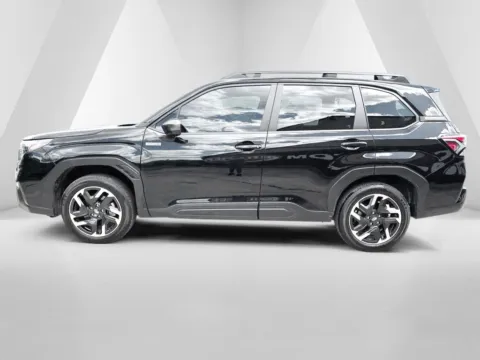 More photos of 2025 Subaru Forester Hybrid Premium at Braden Chrysler Dodge Jeep Ram, OH