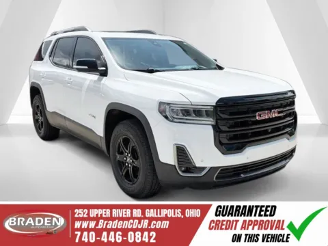 White 2023 GMC Acadia AT4 for sale in Gallipolis, OH