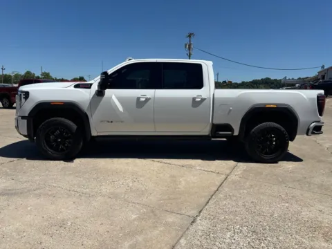 More photos of 2025 GMC Sierra 2500HD AT4 at Braden Chrysler Dodge Jeep Ram, OH