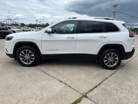 More photos of 2019 Jeep Cherokee Latitude Plus at Braden Chrysler Dodge Jeep Ram, OH