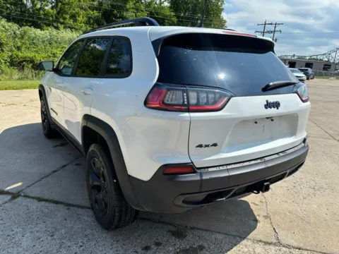 More photos of 2020 Jeep Cherokee at Braden Chrysler Dodge Jeep Ram, OH