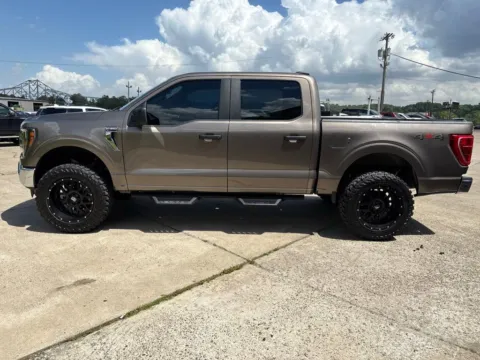 More photos of 2023 Ford F-150 XLT at Braden Chrysler Dodge Jeep Ram, OH