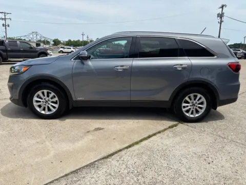 More photos of 2020 Kia Sorento LX at Braden Chrysler Dodge Jeep Ram, OH