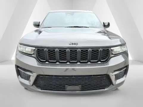 Photos of 2022 Jeep Grand Cherokee Altitude for sale in Gallipolis, OH at Braden Chrysler Dodge Jeep Ram
