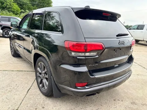 More photos of 2019 Jeep Grand Cherokee High Altitude at Braden Chrysler Dodge Jeep Ram, OH