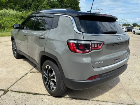 More photos of 2022 Jeep Compass Limited at Braden Chrysler Dodge Jeep Ram, OH