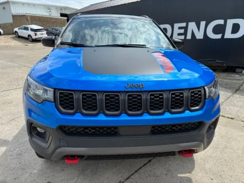 Photos of 2026 Jeep Compass Trailhawk for sale in Gallipolis, OH at Braden Chrysler Dodge Jeep Ram