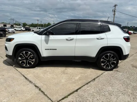 More photos of 2023 Jeep Compass Limited at Braden Chrysler Dodge Jeep Ram, OH