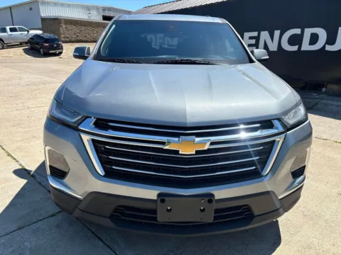 Photos of 2023 Chevrolet Traverse LT for sale in Gallipolis, OH at Braden Chrysler Dodge Jeep Ram