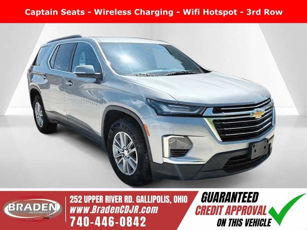Gray 2023 Chevrolet Traverse LT for sale in Gallipolis, OH