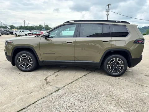 More photos of 2026 Jeep Cherokee Limited at Braden Chrysler Dodge Jeep Ram, OH