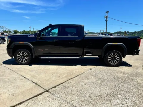 More photos of 2021 GMC Sierra 3500HD AT4 at Braden Chrysler Dodge Jeep Ram, OH
