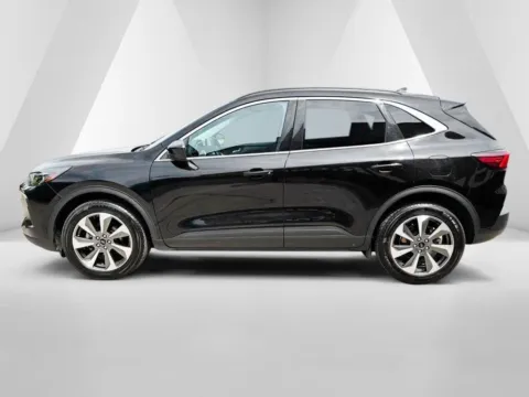 More photos of 2024 Ford Escape Platinum at Braden Chrysler Dodge Jeep Ram, OH