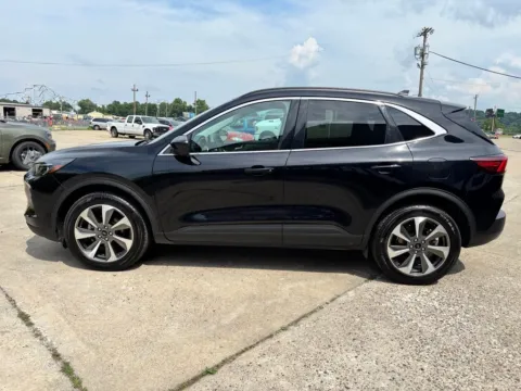 More photos of 2024 Ford Escape Platinum at Braden Chrysler Dodge Jeep Ram, OH