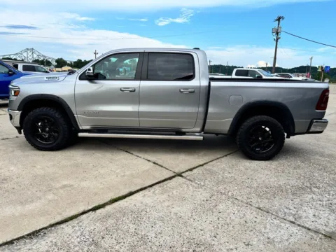 More photos of 2022 Ram 1500 Big Horn/Lone Star at Braden Chrysler Dodge Jeep Ram, OH