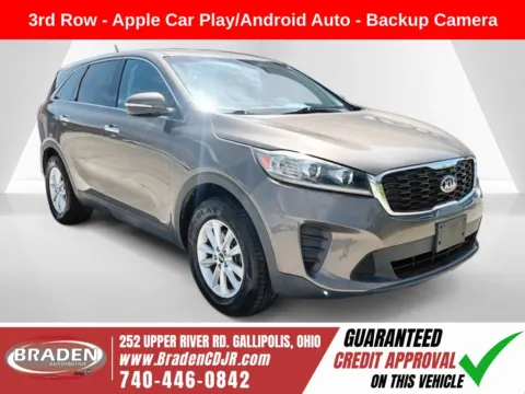 Brown 2019 Kia Sorento LX for sale in Gallipolis, OH