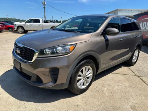 Another view of 2019 Kia Sorento LX for sale in Gallipolis, OH at Braden Chrysler Dodge Jeep Ram