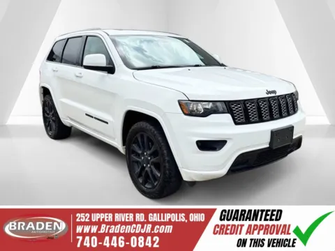 White 2019 Jeep Grand Cherokee Altitude for sale in Gallipolis, OH