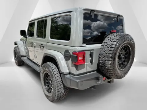 More photos of 2021 Jeep Wrangler Unlimited Sahara at Braden Chrysler Dodge Jeep Ram, OH