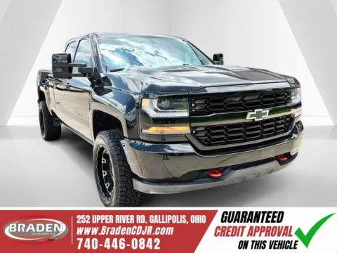 Black 2016 Chevrolet Silverado 1500 Custom for sale in Gallipolis, OH