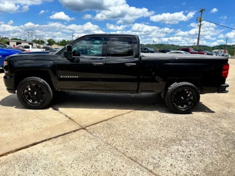 More photos of 2016 Chevrolet Silverado 1500 Custom at Braden Chrysler Dodge Jeep Ram, OH