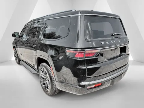 More photos of 2024 Jeep Wagoneer Series II at Braden Chrysler Dodge Jeep Ram, OH