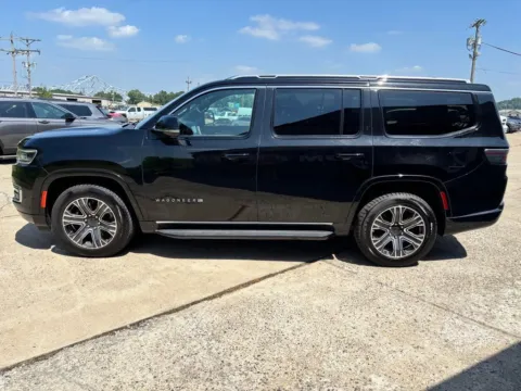 More photos of 2024 Jeep Wagoneer Series II at Braden Chrysler Dodge Jeep Ram, OH