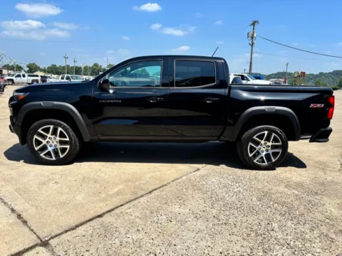 More photos of 2023 Chevrolet Colorado Z71 at Braden Chrysler Dodge Jeep Ram, OH